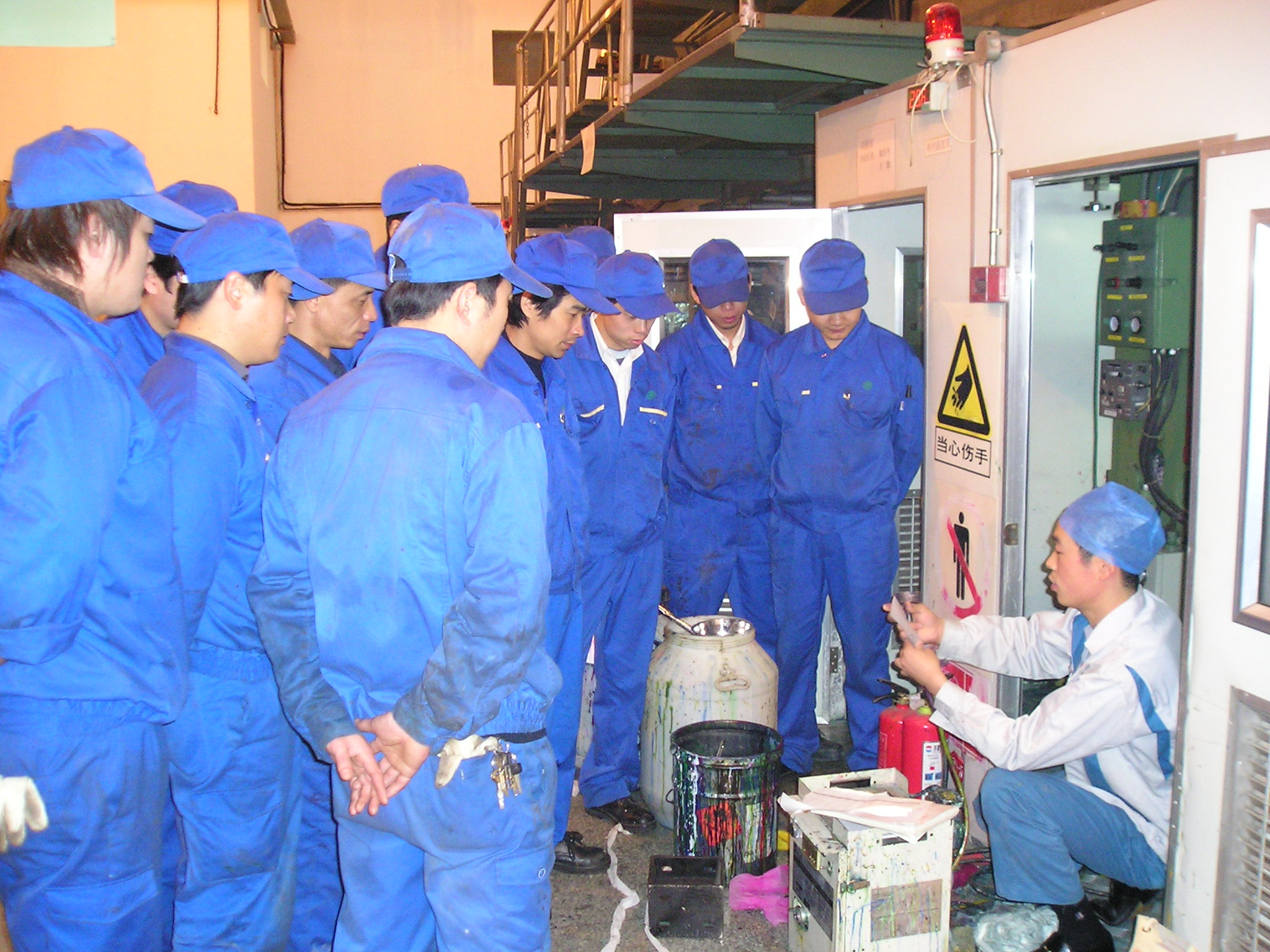 粘度コントローラー カタログ 英語版と中国語版 たかが粘コン されど粘度コントローラー